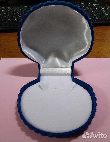 Шкатулка/футляр для ювелирных украшений