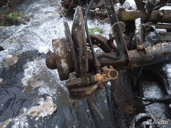 Задняя балка на ауди 100