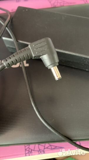 Ноутбук toshiba