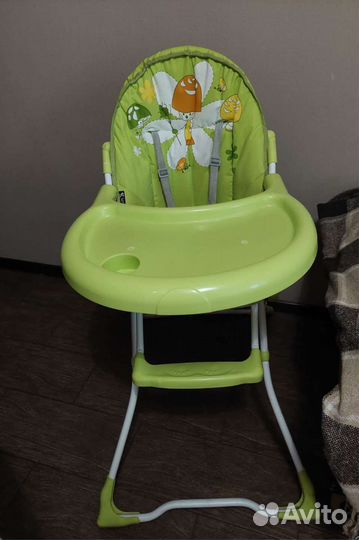 Детский стульчик для кормления