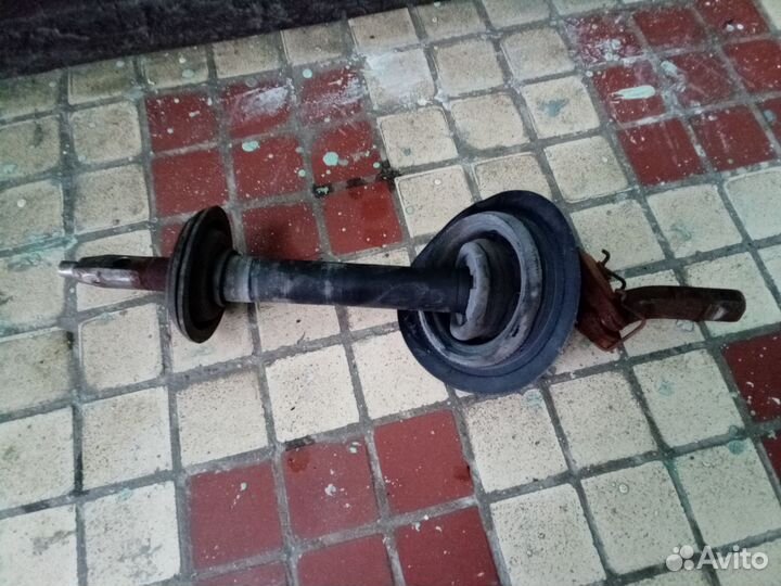 Вал рулевой верхний Land Rover Discovery 3,4