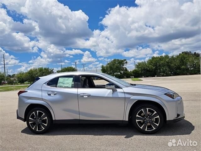 Lexus UX 2.0 CVT, 2023, 10 км