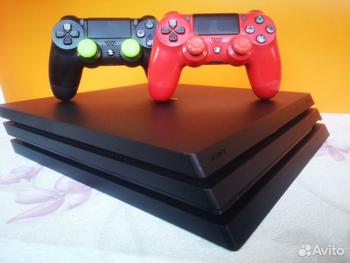 PlayStation 4 Pro 1Tb + игры