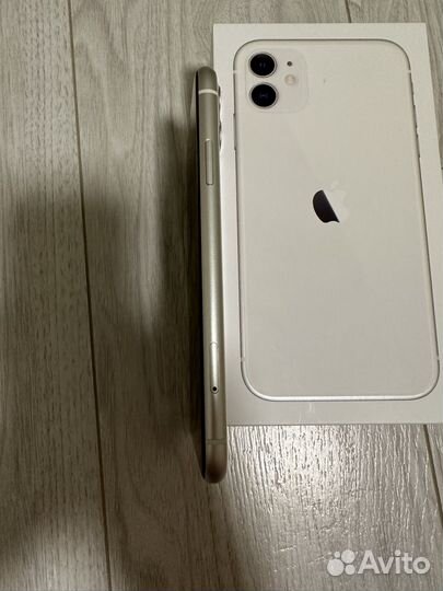 Телефон iPhone 11 128 gb
