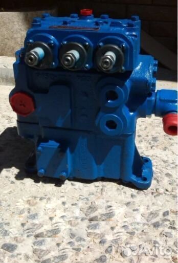 Гидрораспределитель Р 160 3\1 111 (Т-130,Т-170)