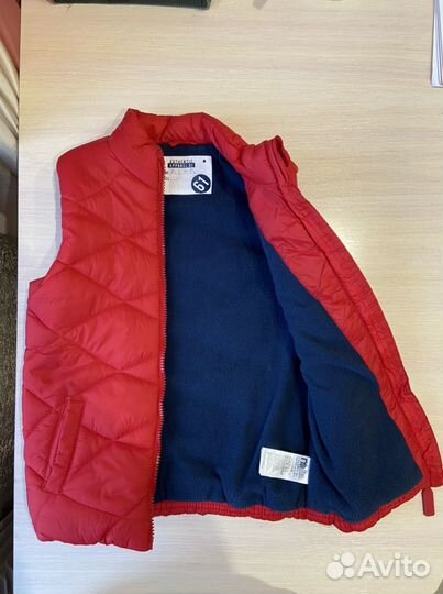 Жилетка Mothercare для девочки, р.122