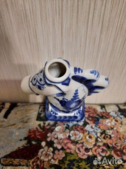 Статуэтка гжель и чайник