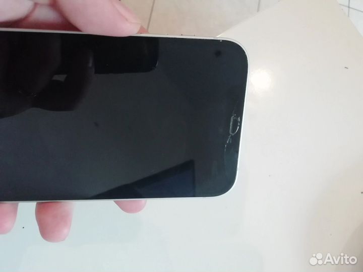 Продам телефон iPhone 12