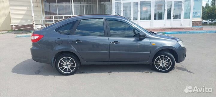 LADA Granta 1.6 МТ, 2015, 115 000 км