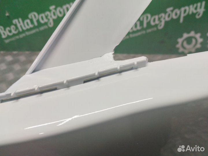 Бампер передний Renault Logan Белый Лед