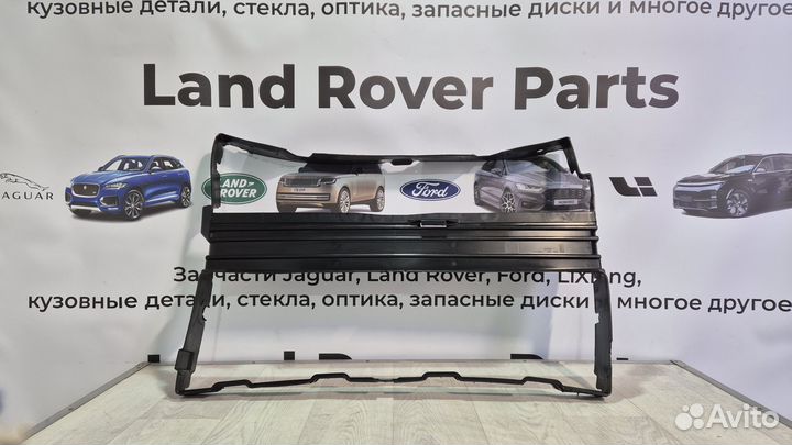 Дефлектор радиатора Land Rover LR135380