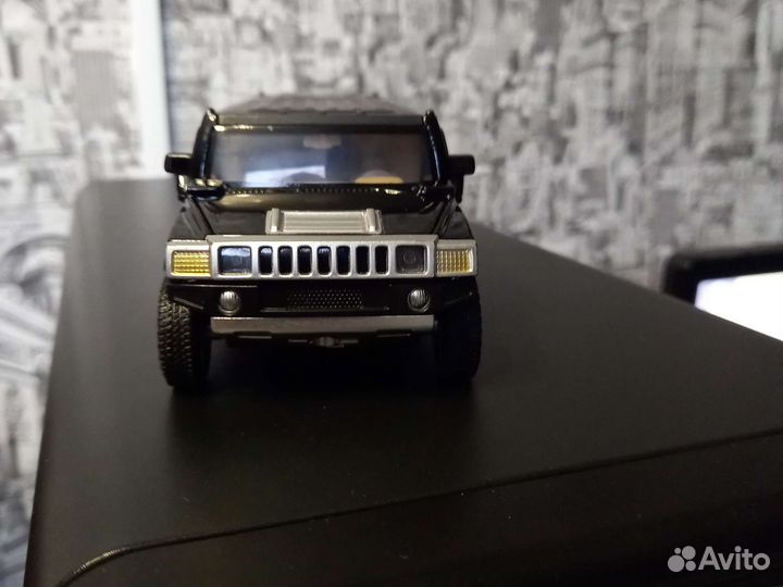 Коллекционные машинки 1: 32