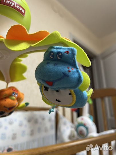 Мобиль на кроватку tiny love