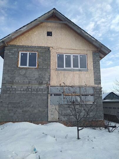 Дом 170 м² на участке 6 сот.