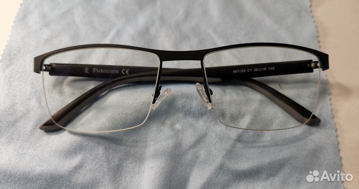 Очки с астигматическими линзами