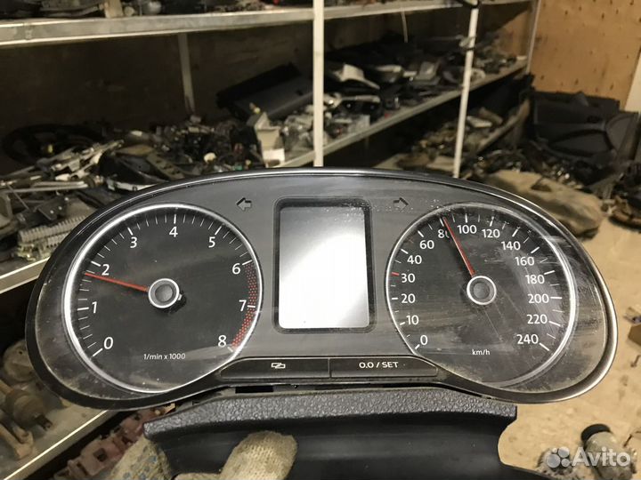 Запчасти Volkswagen Polo 5дв хетчбэк