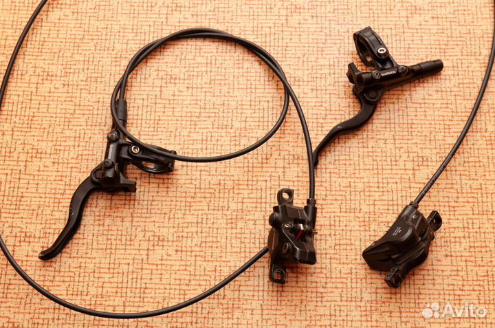 Гидравлические тормоза Shimano BR-MT410