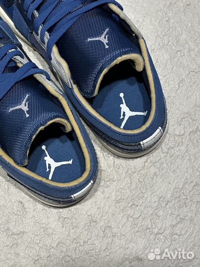 Кроссовки Nike Air Jordan 1 Low SE Craft 