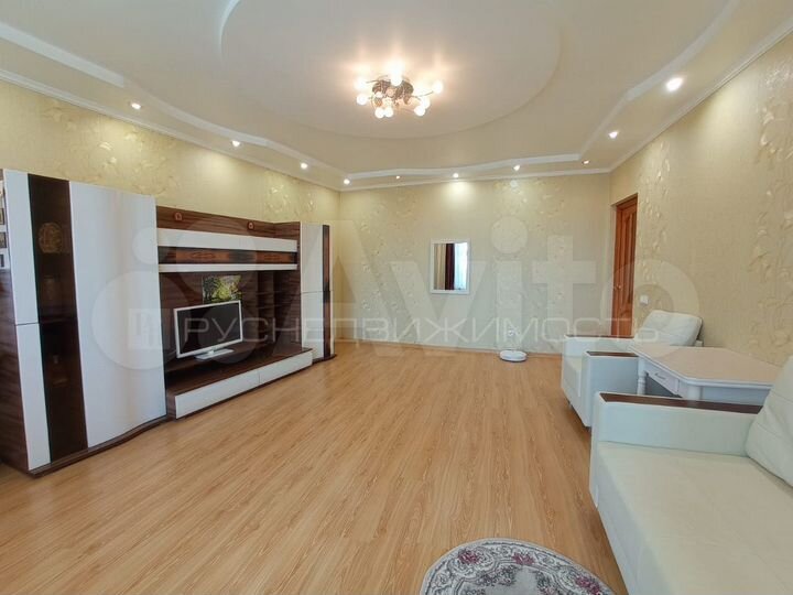 4-к. квартира, 107,6 м², 7/9 эт.