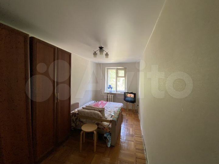 3-к. квартира, 57 м², 3/5 эт.