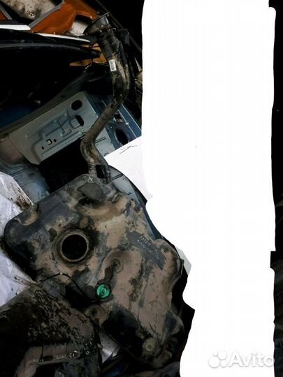 Бак топливный Renault Logan 2011