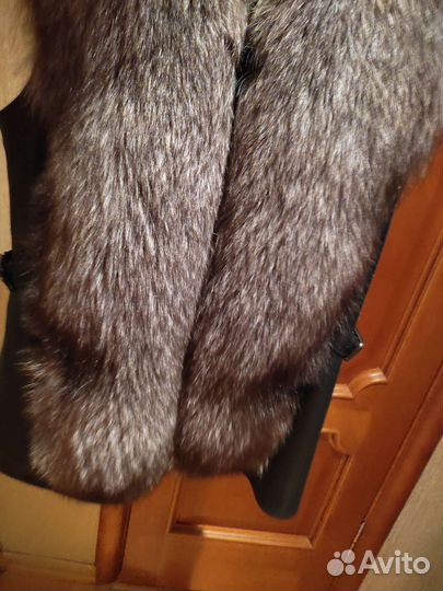 Жилет из чернобурки