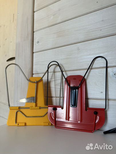 Подставка для книг в школу