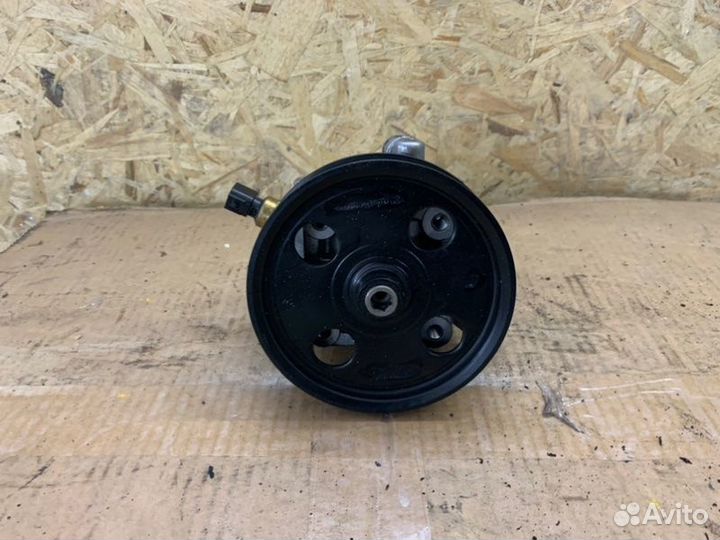 Насос гидроусилителя Ford Focus/Focus RS/Focus ST