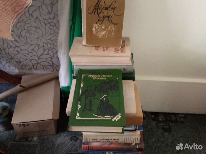Книги отдам бесплатно