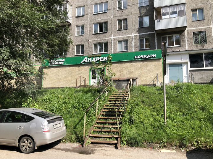 Торговая площадь, 385.7 м²