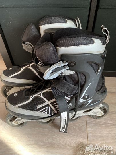 Роликовые коньки rollerblade