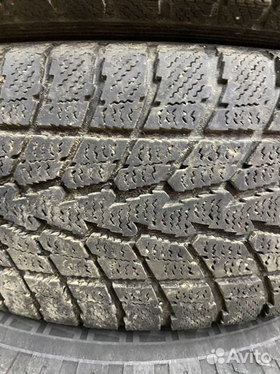 Toyo Tranpath S/U 225/60 R17 99Q