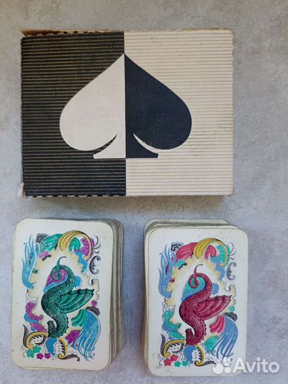 2 набора пасьянсных карт, футляр для карт