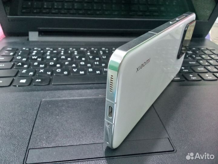 Xiaomi 13, 12/256 ГБ