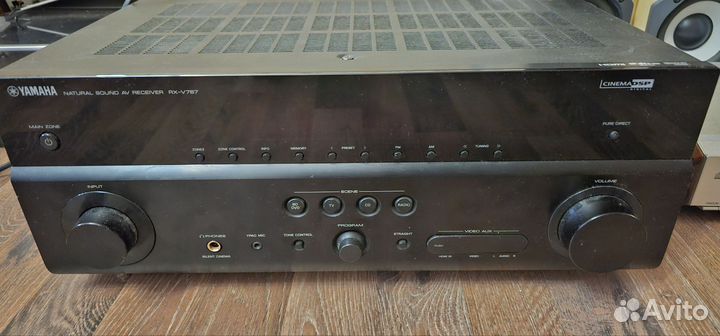 Продам ресивер Yamaha RX-V767