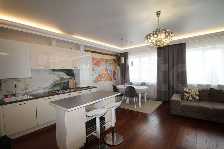 Таунхаус 180 м² на участке 1,9 сот.