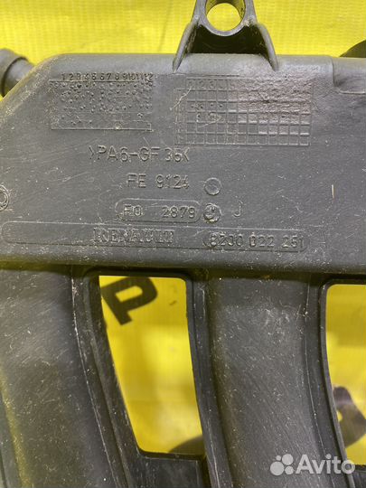 Коллектор впускной Renault Sandero 2