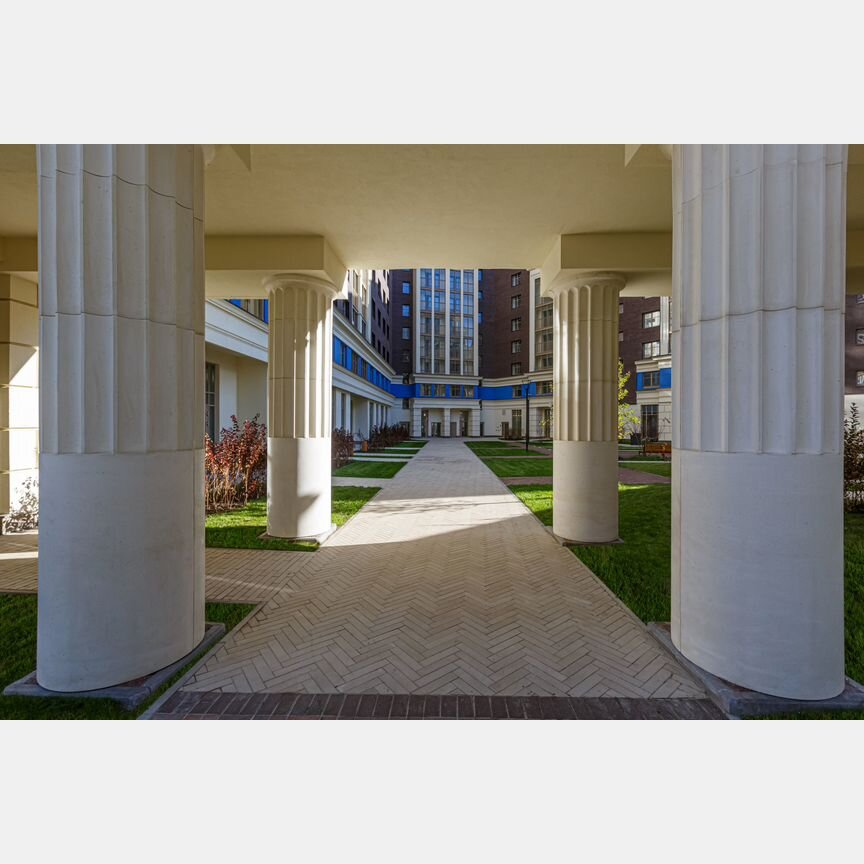 2-к. квартира, 93,1 м², 5/12 эт.