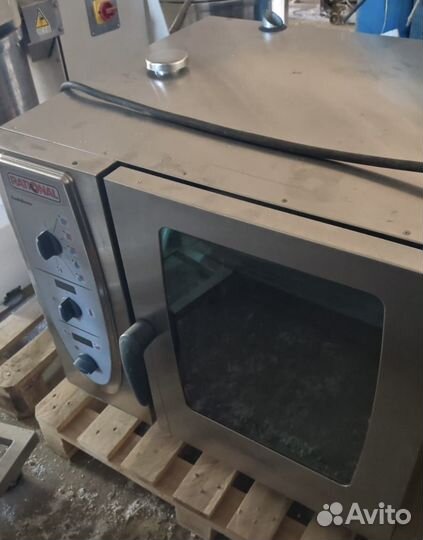 Пароконвектомат rational cm61