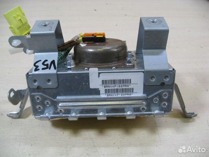 Подушка безопасности в торпедо Toyota Tundra 3URF