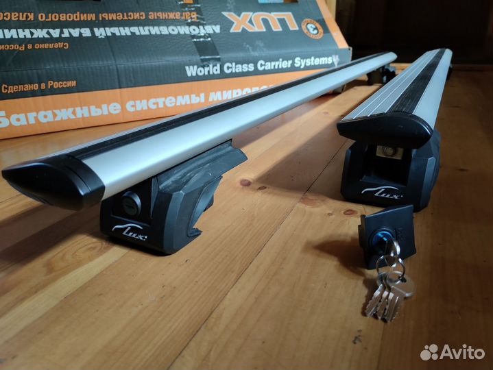 Продам багажник Lux Элегант на высокие рейлинги