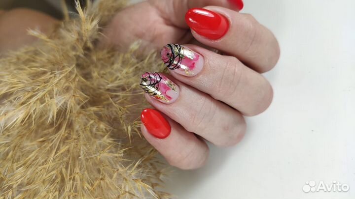 Мастер маникюра