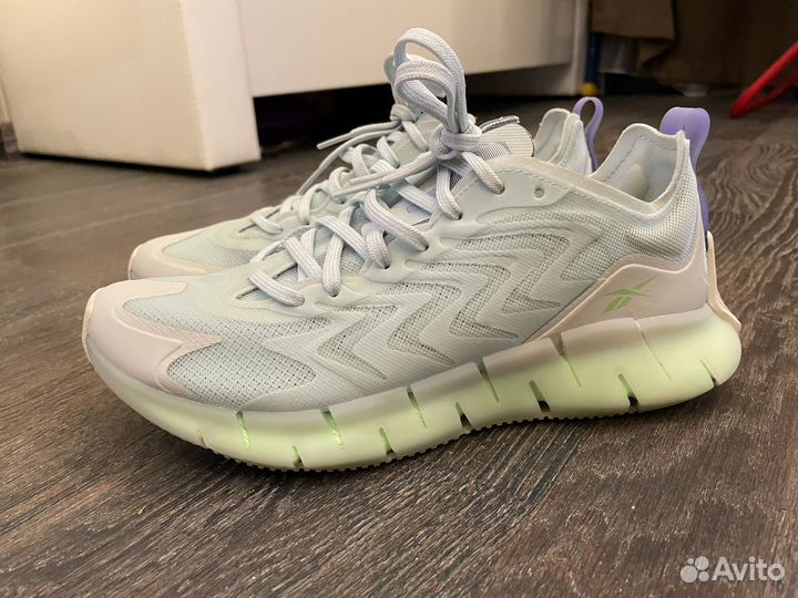 Кроссовки reebok женские