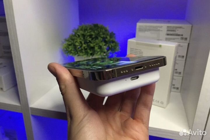 Повербанк Apple Magsafe Battery Pack 5000mah