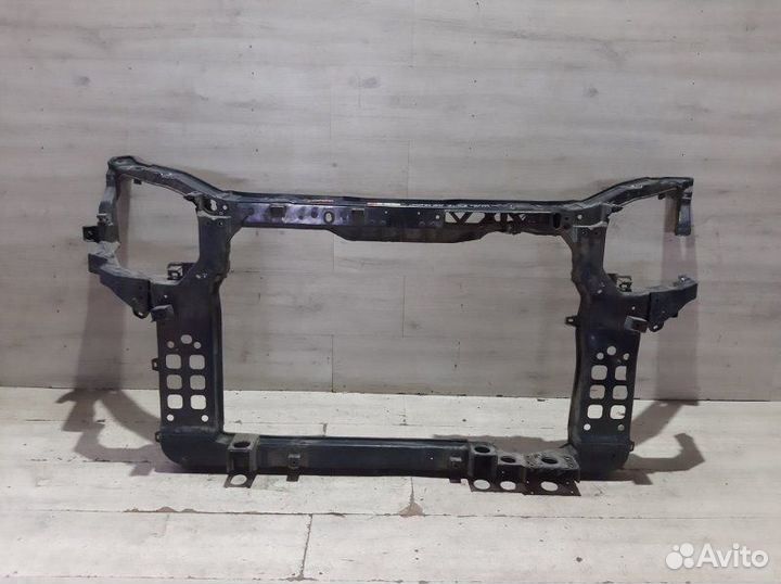 Панель передняя Kia Sorento