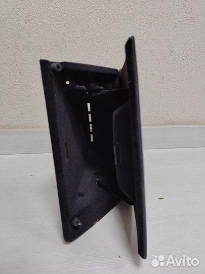 Бардачок водителя Bmw 7 F01 F02 N63 2010