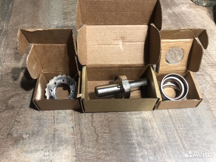 Шток, гайка, чашки рулевой Dualtron Thunder