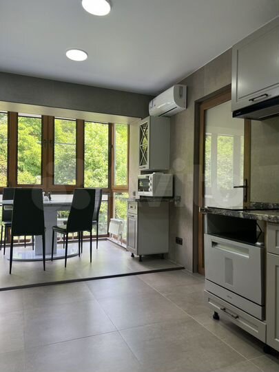 3-к. квартира, 55 м², 5/5 эт.