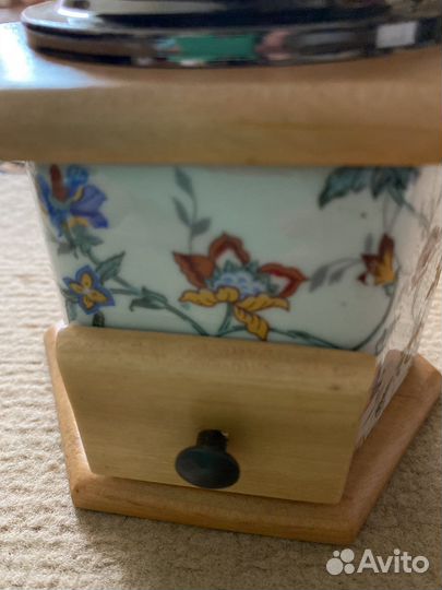 Кофемолка ручная