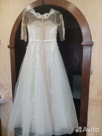 Свадебное платье 44-46